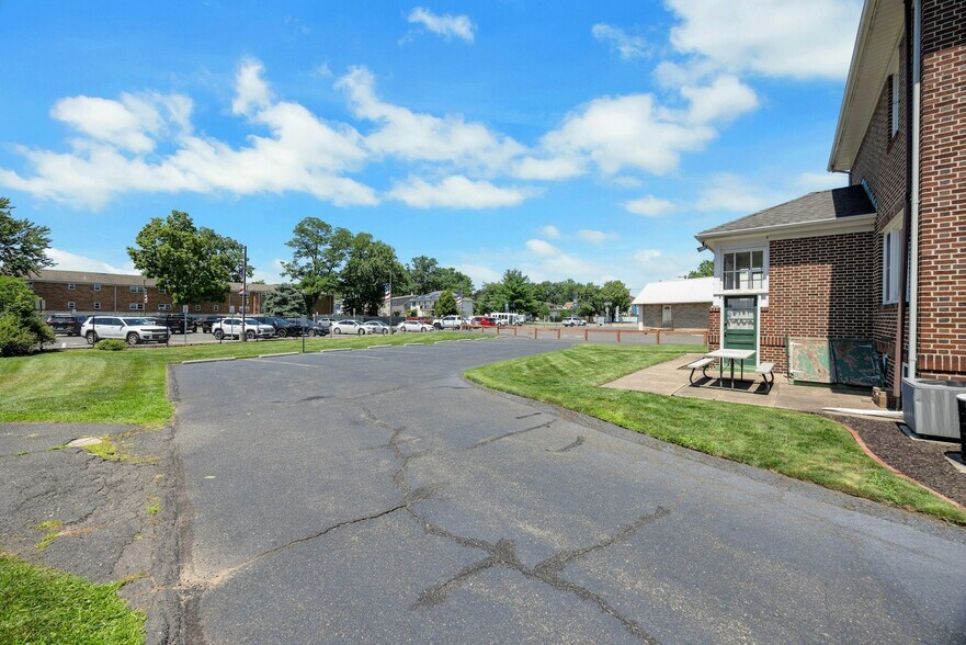 More Photos Of 225 Liberty St, Little Ferry Office For Sale