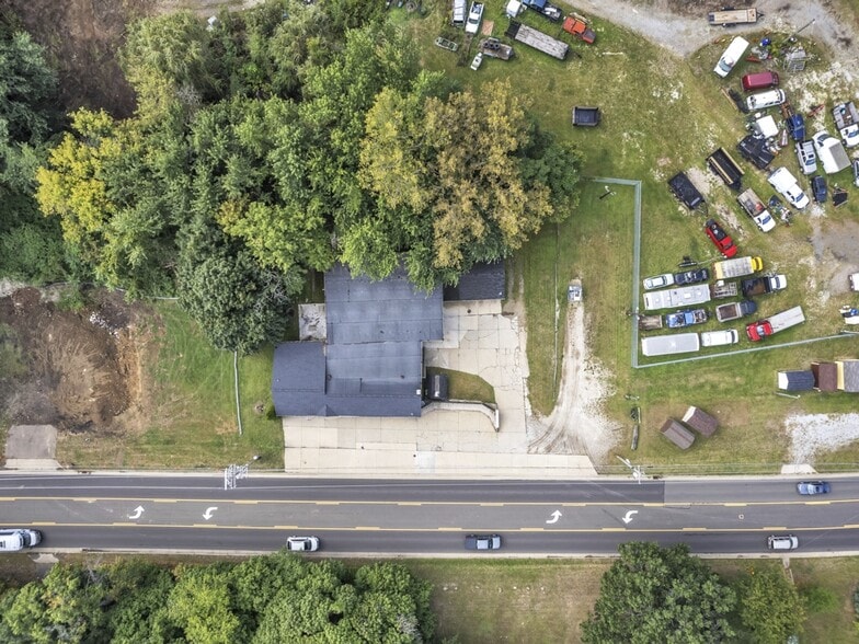 More Photos Of 4018 12th St NW, Canton Light Manufacturing For Sale