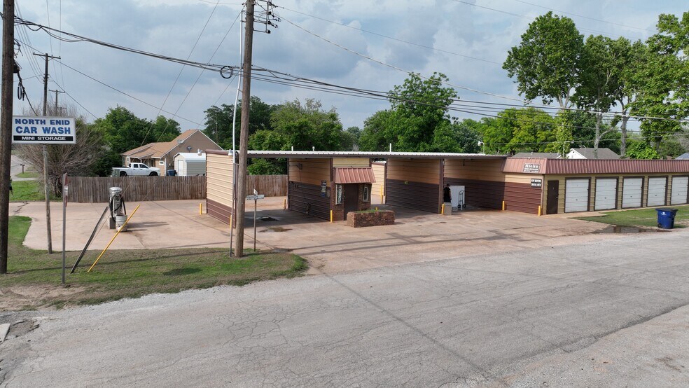 More Photos Of 4301 4th, Enid Self Storage For Sale