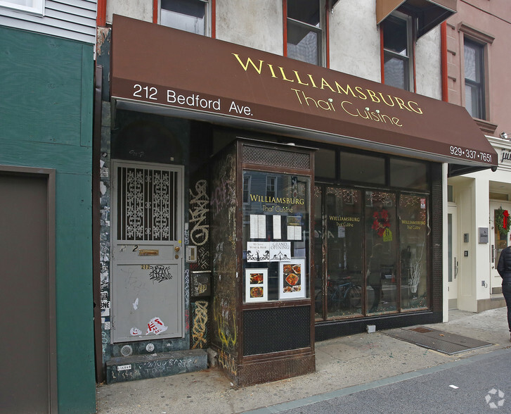 More Photos Of 212 Bedford Ave, Brooklyn Storefront Retail Residential For Lease