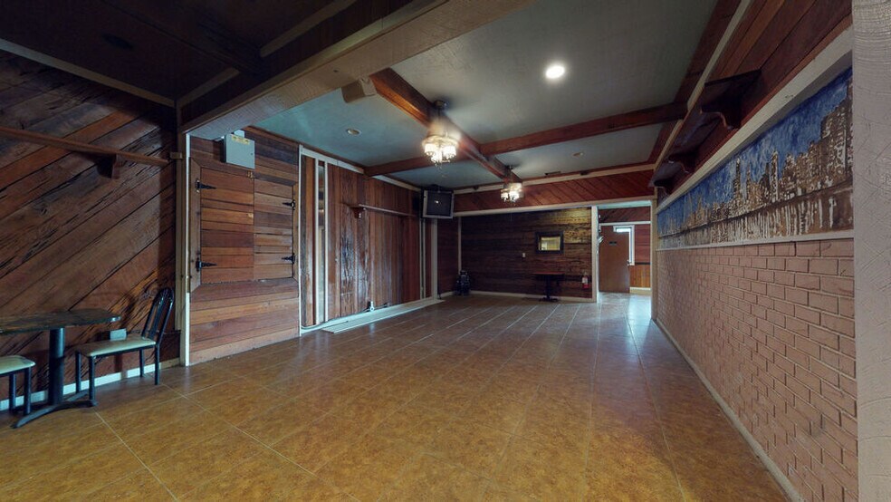 More Photos Of 4701 E Moody Blvd, Palm Coast Restaurant For Sale