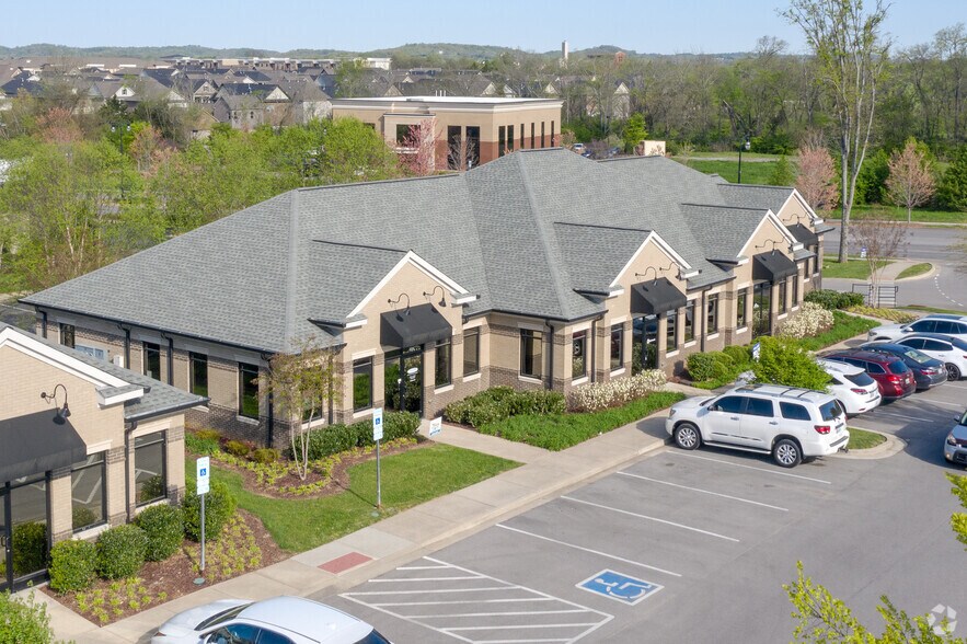 More Photos Of 174 Saundersville Rd, Hendersonville Medical For Sale
