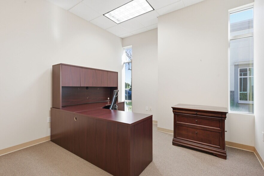More Photos Of 5839 Pine Ave, Chino Hills Coworking Space