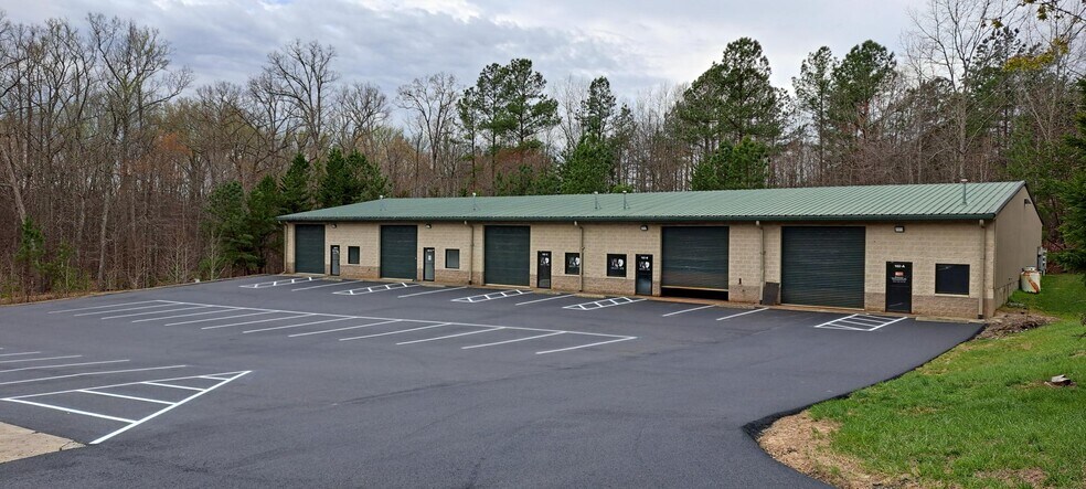Primary Photo Of 92 & 102 Industrial Way, Troy Light Distribution For Lease
