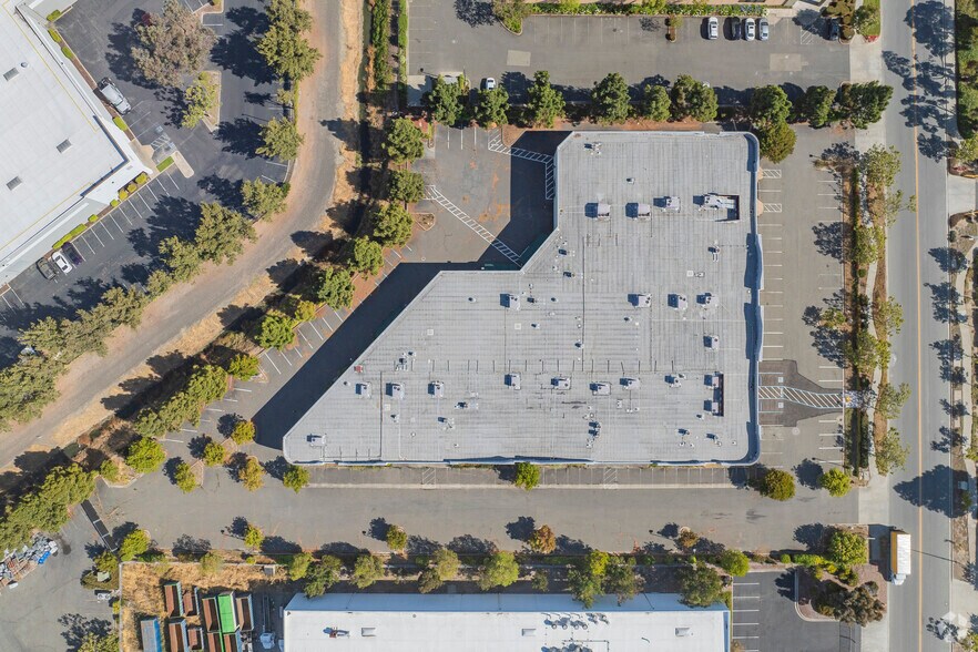 More Photos Of 37620 Filbert St, Newark Warehouse For Sale