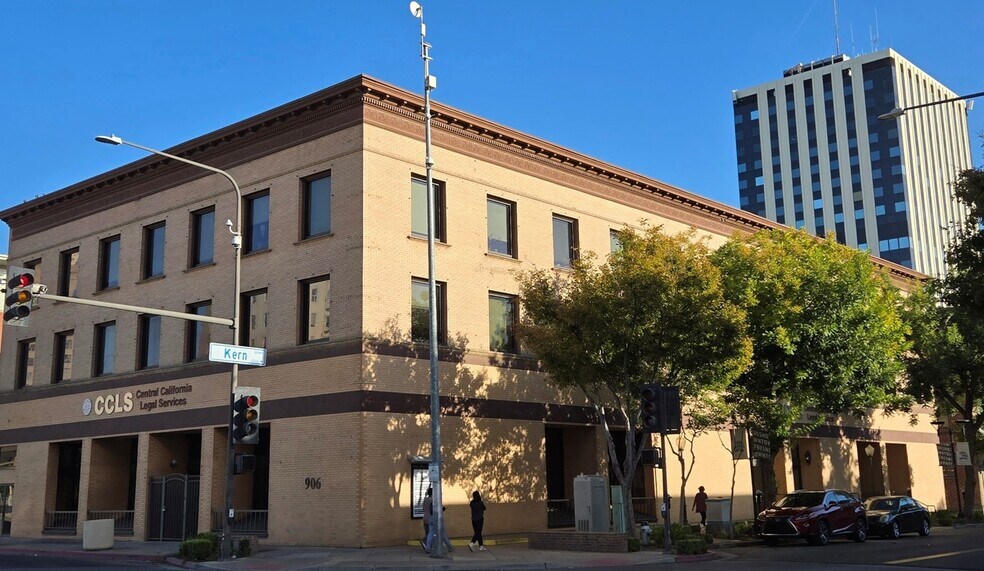 Primary Photo Of 906-910 Van Ness Ave, Fresno Office For Sale