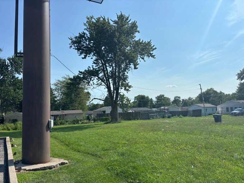 Primary Photo Of 705 E McGalliard Rd, Muncie Land For Sale