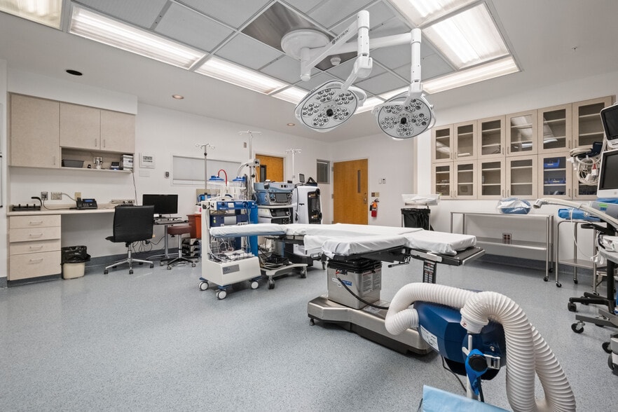 More Photos Of 5897 County Road 107, Proctorville Healthcare For Sale