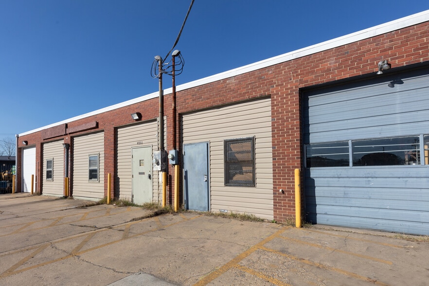Primary Photo Of 4802-4806 Webster St, Bladensburg Warehouse For Lease