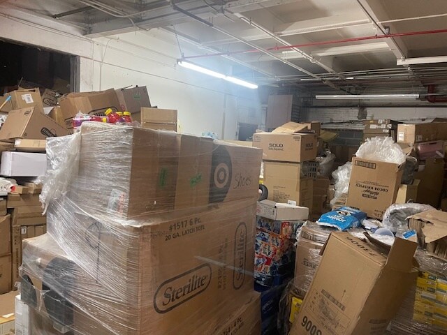 More Photos Of 18 Bay St, Brooklyn Light Manufacturing For Lease