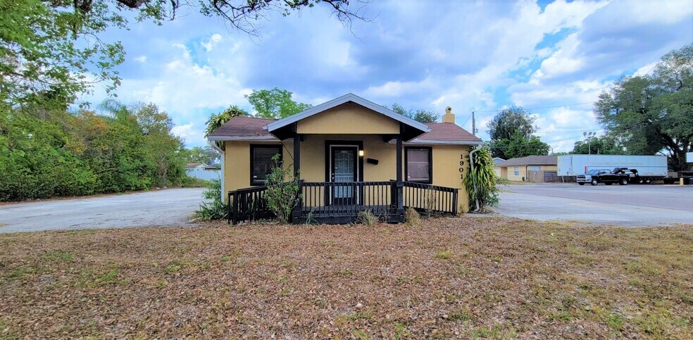 More Photos Of 1901 W Sligh Ave, Tampa Office For Sale