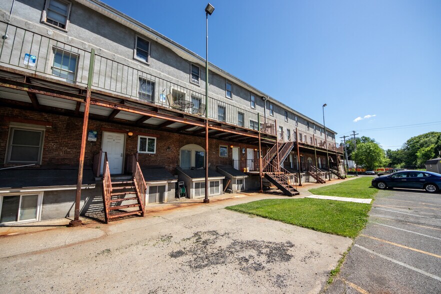 More Photos Of 70 Market St, Oneonta Apartments For Sale