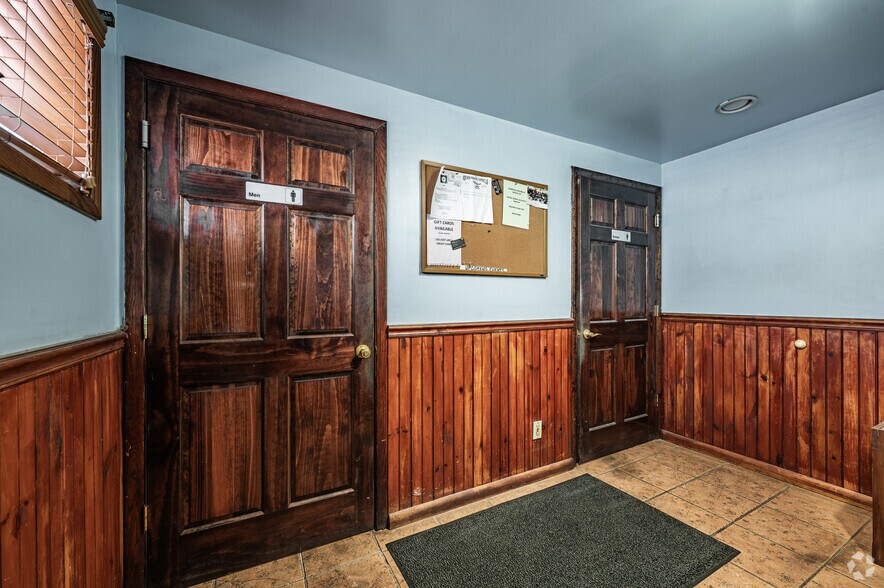 More Photos Of 30 12th St, Wellsburg Restaurant For Sale