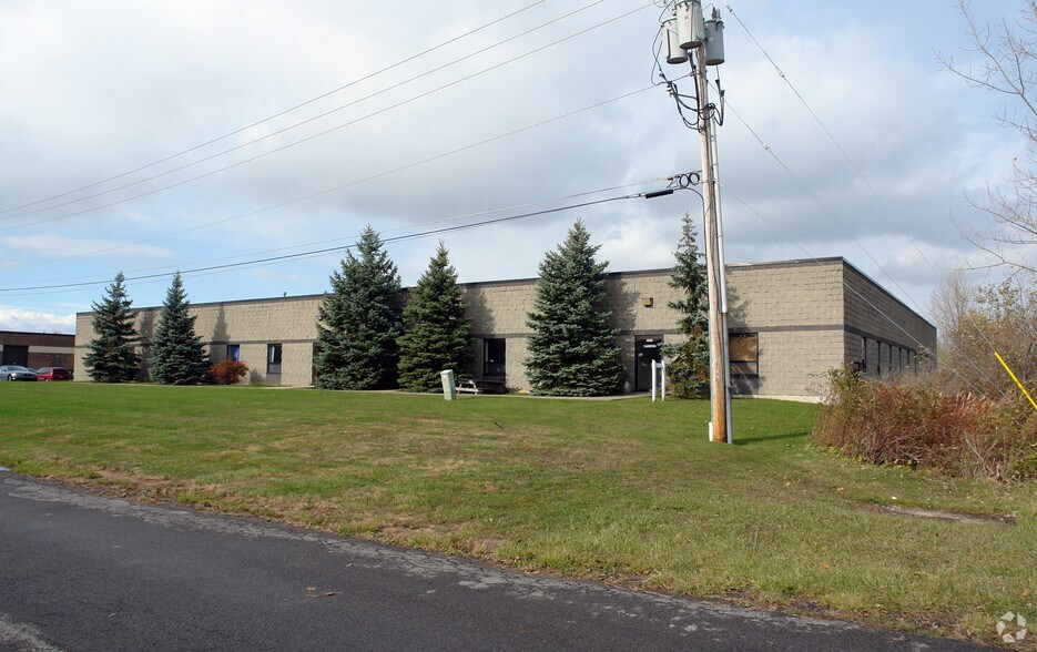 More Photos Of 7000 Airways Park Dr, East Syracuse Light Distribution For Lease