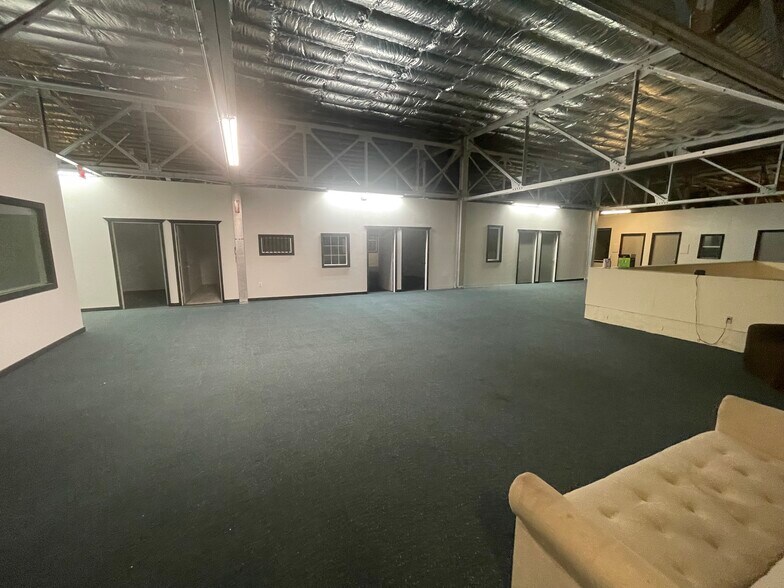 More Photos Of 420 E St, Marysville Freestanding For Lease