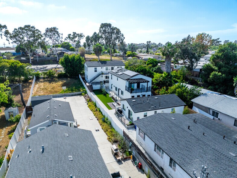 More Photos Of 740 Cotton St, San Diego Multifamily For Sale