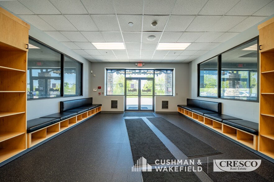 More Photos Of 7725 Victory Ln, North Ridgeville Warehouse For Lease