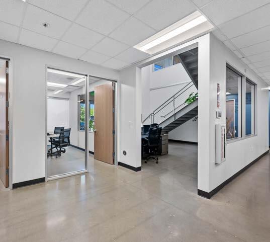 More Photos Of 2335 Siempre Viva Ct, San Diego Warehouse For Lease