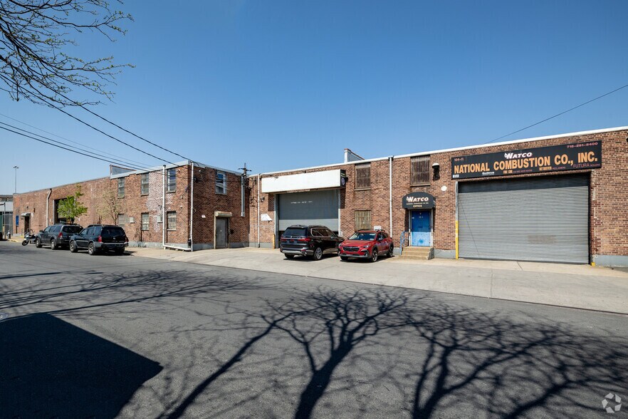 More Photos Of 104-03 180th St, Jamaica Warehouse For Lease