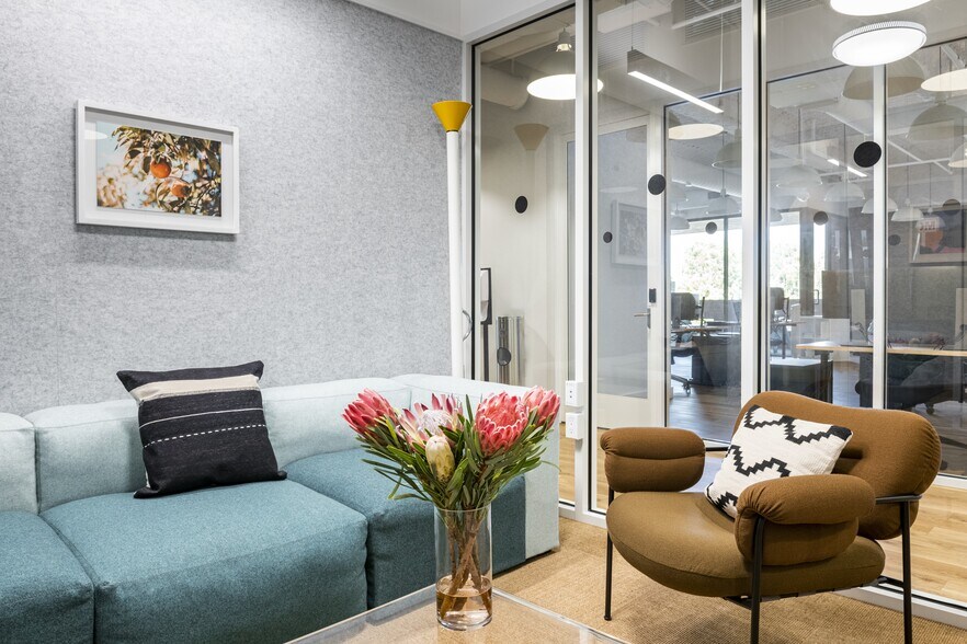 More Photos Of 4041 MacArthur Blvd, Newport Beach Coworking Space