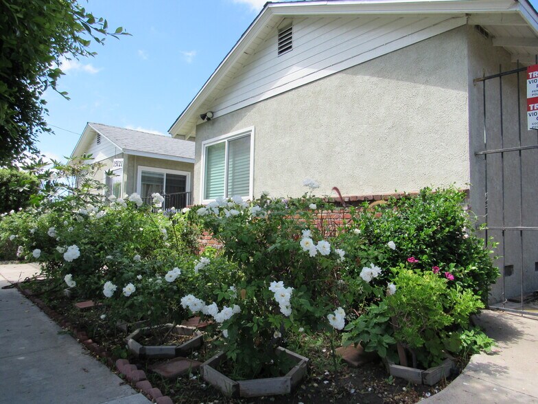 More Photos Of 15121 Van Buren St, Midway City Apartments For Sale