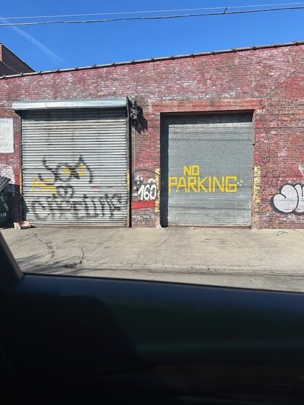 Primary Photo Of 160 Sullivan St, Brooklyn Industrial For Lease