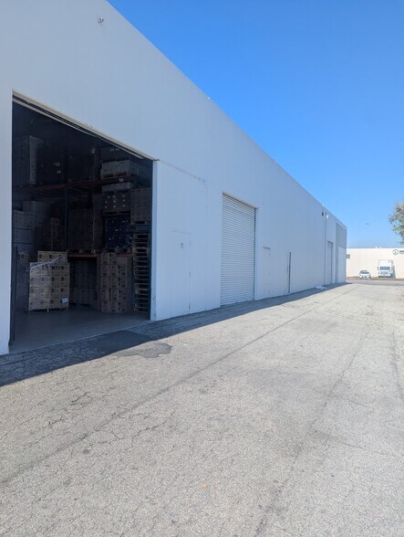More Photos Of 418-428 Turnbull Canyon Rd, City of Industry Warehouse For Lease