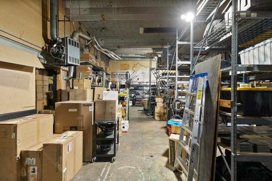 More Photos Of 310 W Broad St, Richmond Storefront For Sale