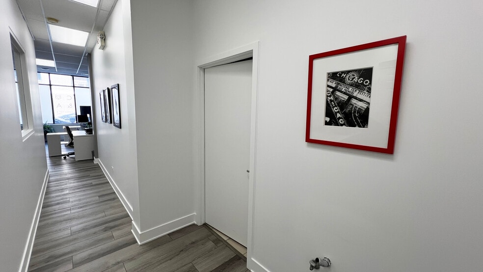 More Photos Of 1443 W Belmont Ave, Chicago Storefront Retail Office For Sale