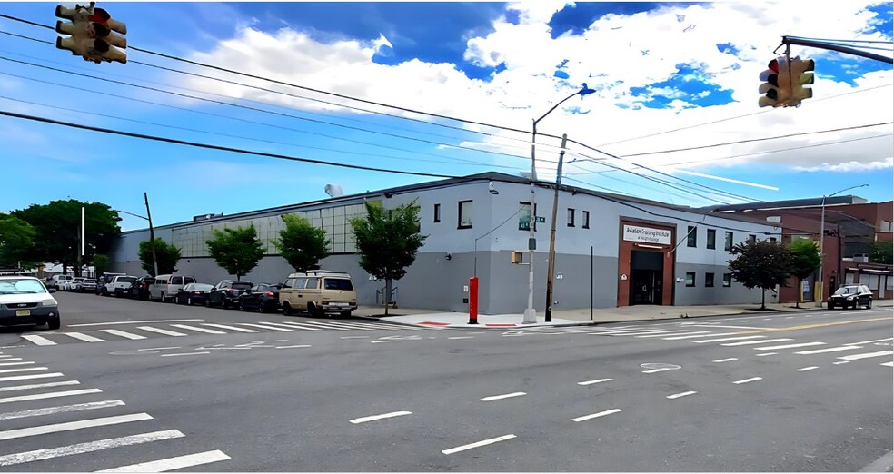 Primary Photo Of 43-05 20th Ave, Astoria Manufacturing For Sale