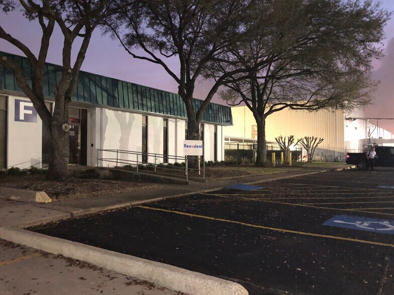 Primary Photo Of 12221 North Houston Rosslyn, Houston Industrial For Lease