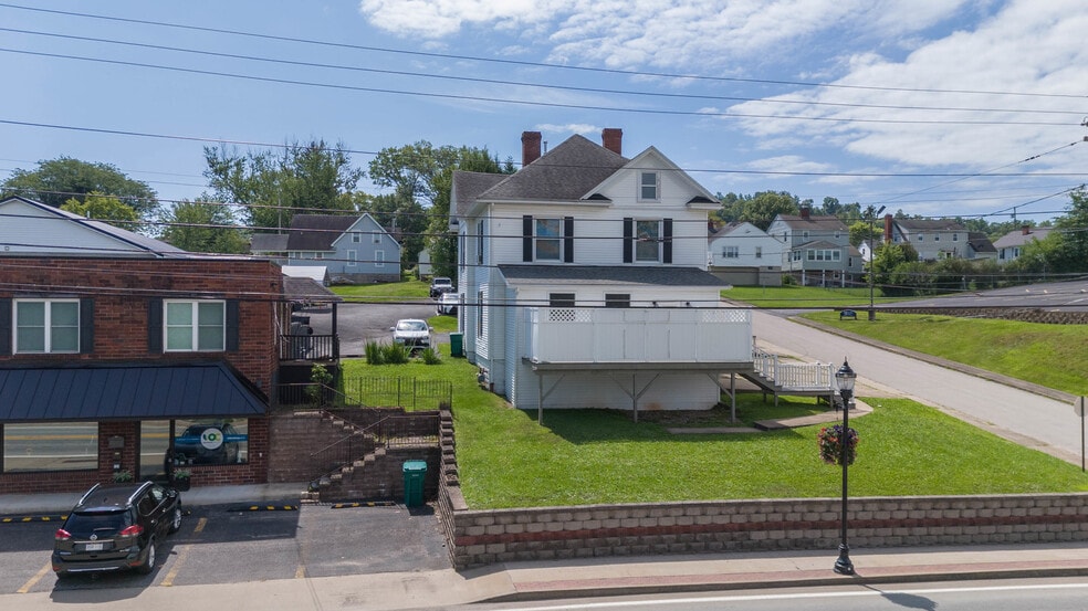 More Photos Of 229 E Main St, Bridgeport Loft Creative Space For Sale