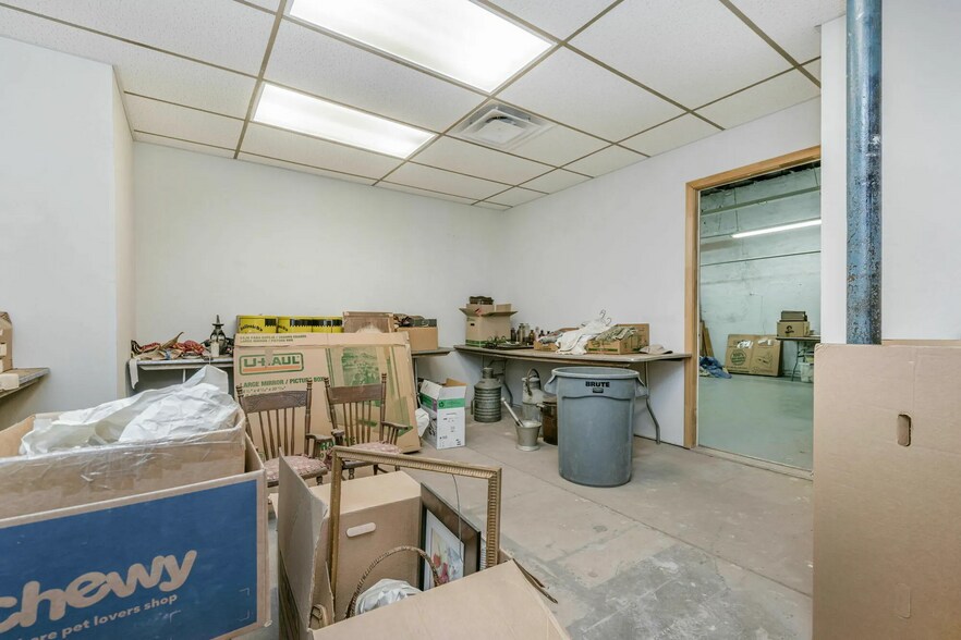 More Photos Of 712 SW 5th Ave, Amarillo Light Manufacturing For Sale