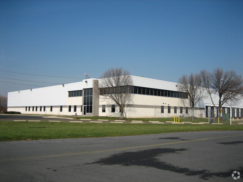 More Photos Of 3501 Island Ave, Philadelphia Light Manufacturing For Lease