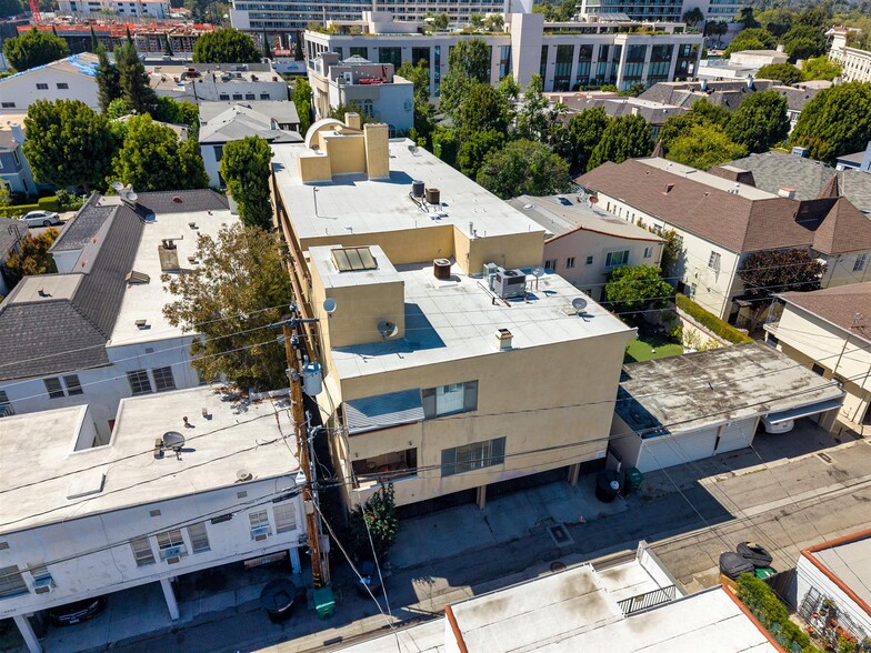 More Photos Of 9930 Durant Dr, Beverly Hills Apartments For Sale