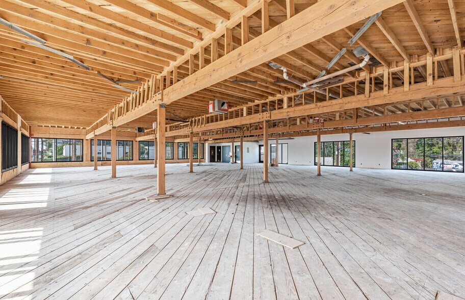 More Photos Of 501-511 N La Cienega Blvd, West Hollywood Storefront Retail Office For Lease