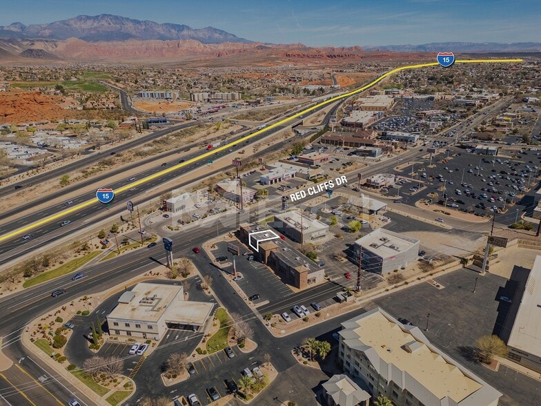 More Photos Of 2736 E Red Cliffs Dr, Saint George Freestanding For Lease