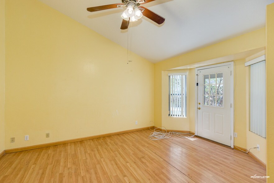More Photos Of 14414 N 29th St, Phoenix Assisted Living For Lease