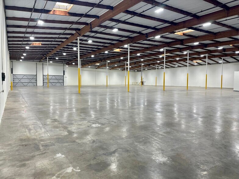 More Photos Of 15120-15200 Marquardt Ave, Santa Fe Springs Manufacturing For Lease