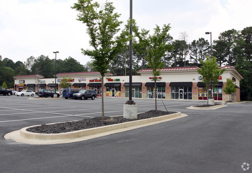 Primary Photo Of 3907 Burns Rd NW, Lilburn Storefront For Lease