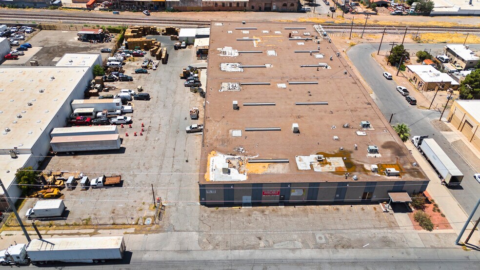 More Photos Of 3700 Durazno Ave, El Paso Light Distribution For Lease