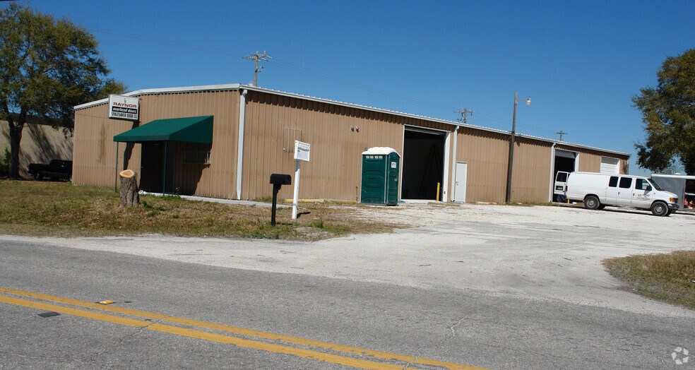 Primary Photo Of 810-814 49th St E, Palmetto Warehouse For Lease