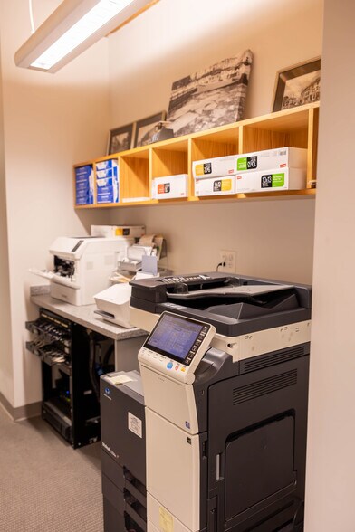 More Photos Of 40R Merrimac St, Newburyport Office For Lease