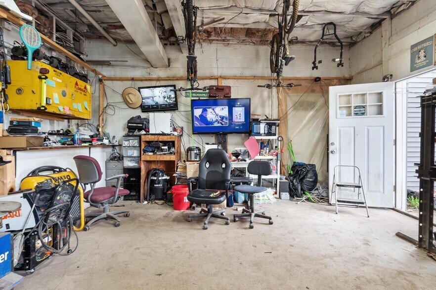 More Photos Of 181 E Main St, Orange Storefront Retail Office For Sale