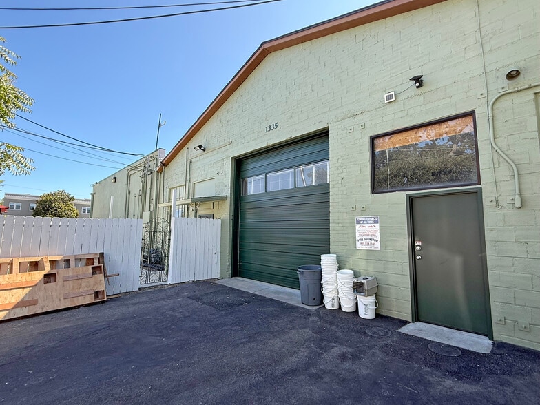 More Photos Of 1306 Pine St, Paso Robles Storefront For Sale