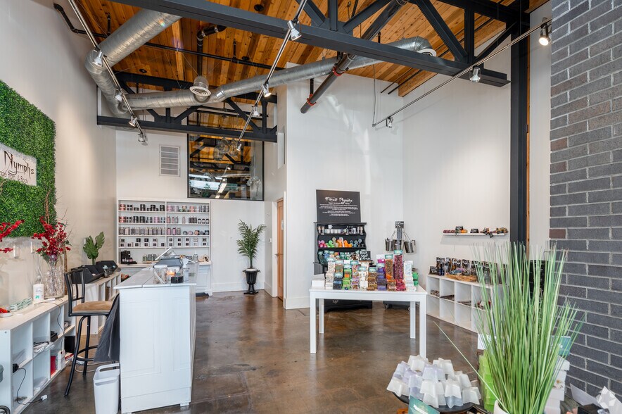 More Photos Of 214 Main St, Seal Beach Office For Sale