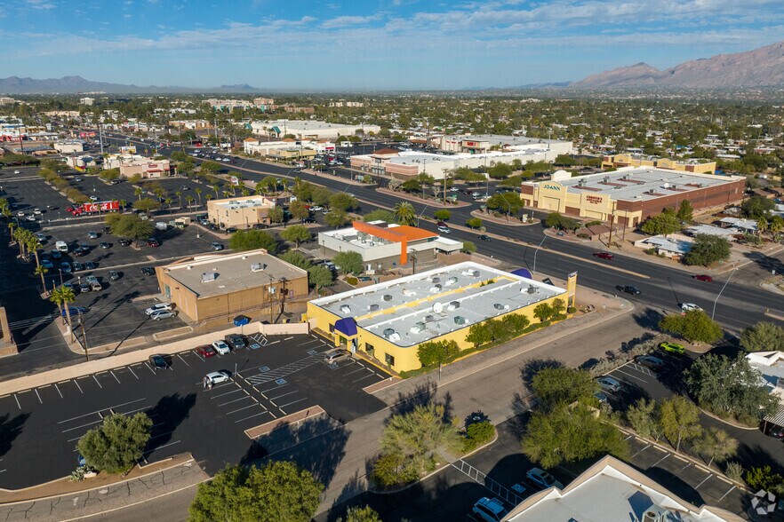 7290 E Broadway Blvd, Tucson, AZ 85710 Retail For Lease