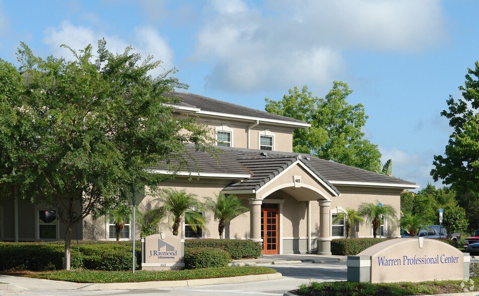 More Photos Of 465 Warren Ave, Longwood Office For Lease