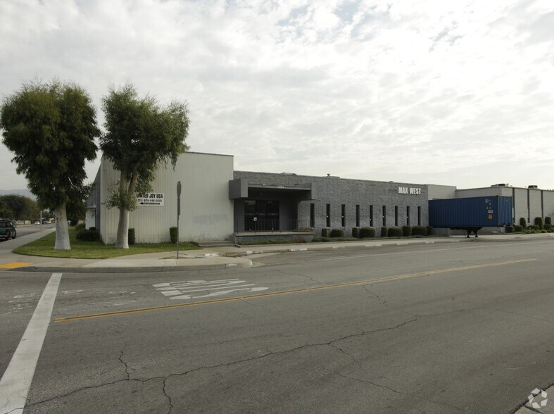 More Photos Of 10309 Vacco St, South El Monte Warehouse For Lease