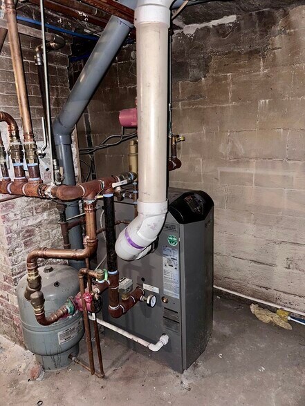 More Photos Of 128 Mill St, Springfield Apartments For Sale